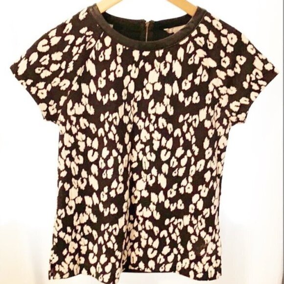 Banana republic top black cream jacquard animal print Small - Picture 1 of 8